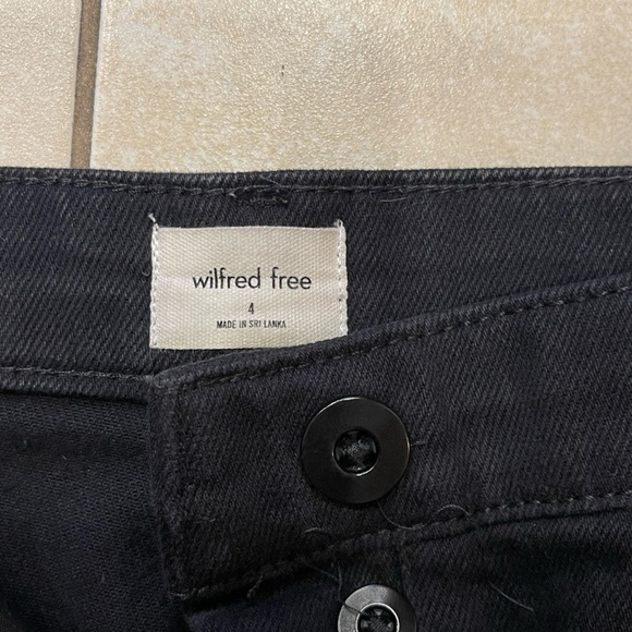 Aritzia Modern Cargo Pants - Picture 2 of 5